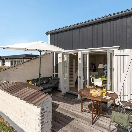 Siunde - 100m To The Inlet In Nw Jutland By Interhome